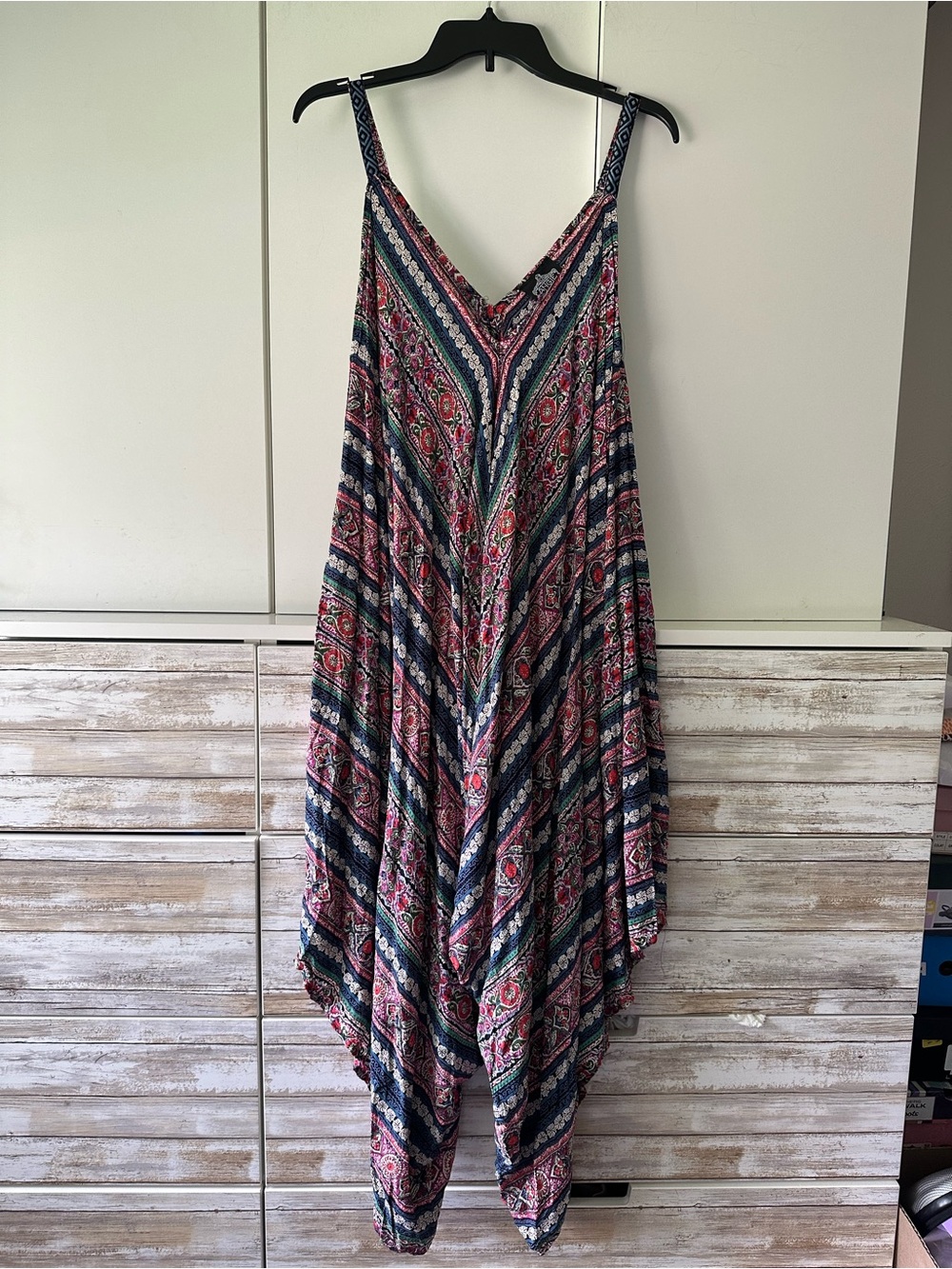 🌸 Angie Boho Paisley Harem Jumpsuit L Wide Leg Handkerchief Pockets
